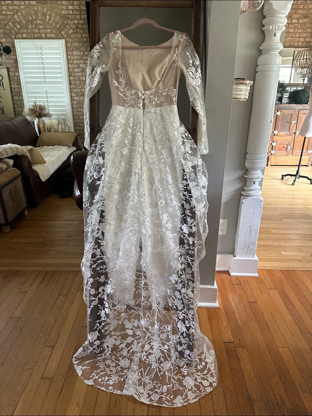 MISSACC PANT SUIT WEDDING WALK THROUGH LACE WITH TRAIN WEDDING LONG SLEEVE 4* - Picture 4 of 11